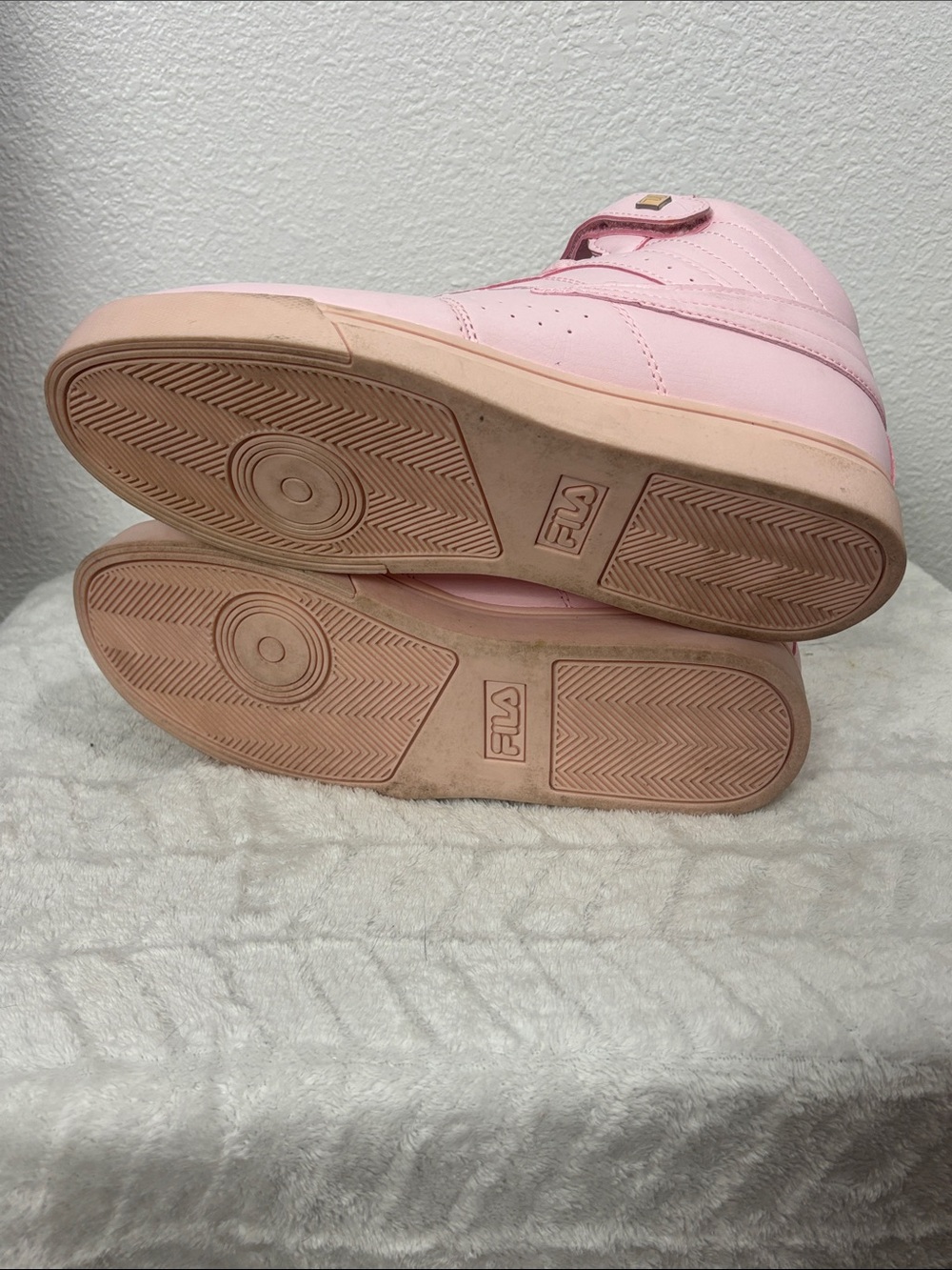 FILA Pink High Top Sneakers Women’s Size 10 Lace Up Hook & Loop Athletic Shoes - Picture 9 of 10